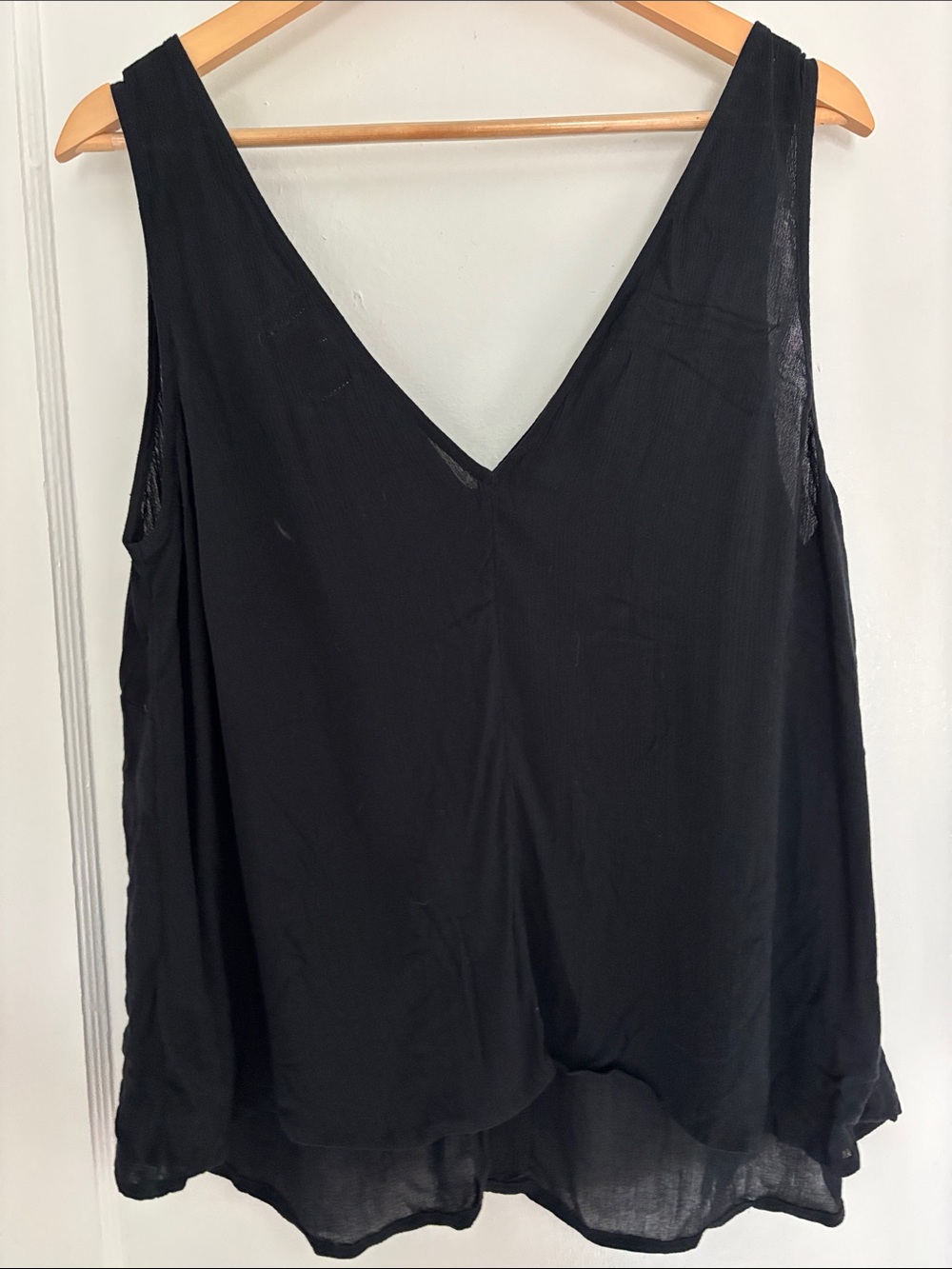 ASOS Curve Black V-Neck Button-Front Women's Tank Top in black size 12 - Picture 2 of 4